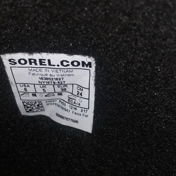 Boots - Picture 4 of 4